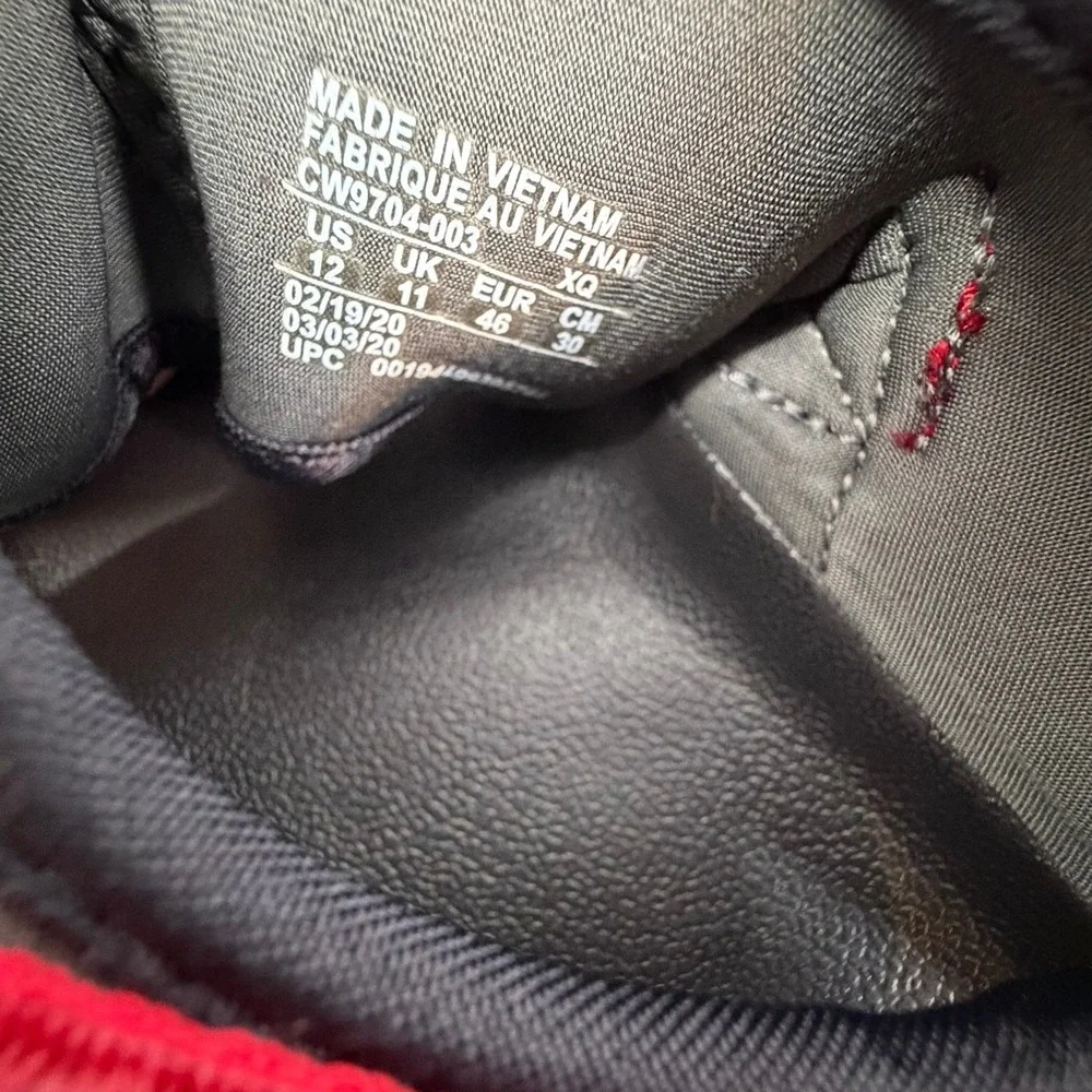 Nike Canyon Sandal Anthracite Black University Red Men's Size 12